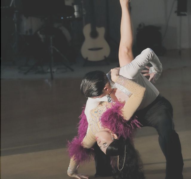 社交ダンス サークル